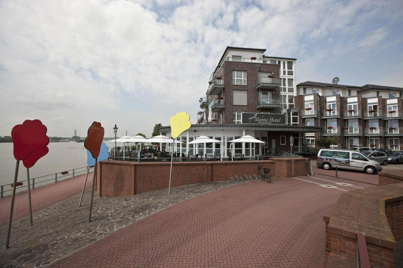 Hotel Rheinpark Рес Экстерьер фото