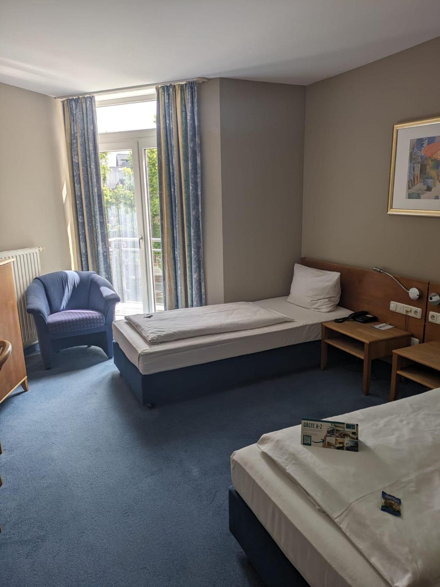 Hotel Rheinpark Рес Экстерьер фото