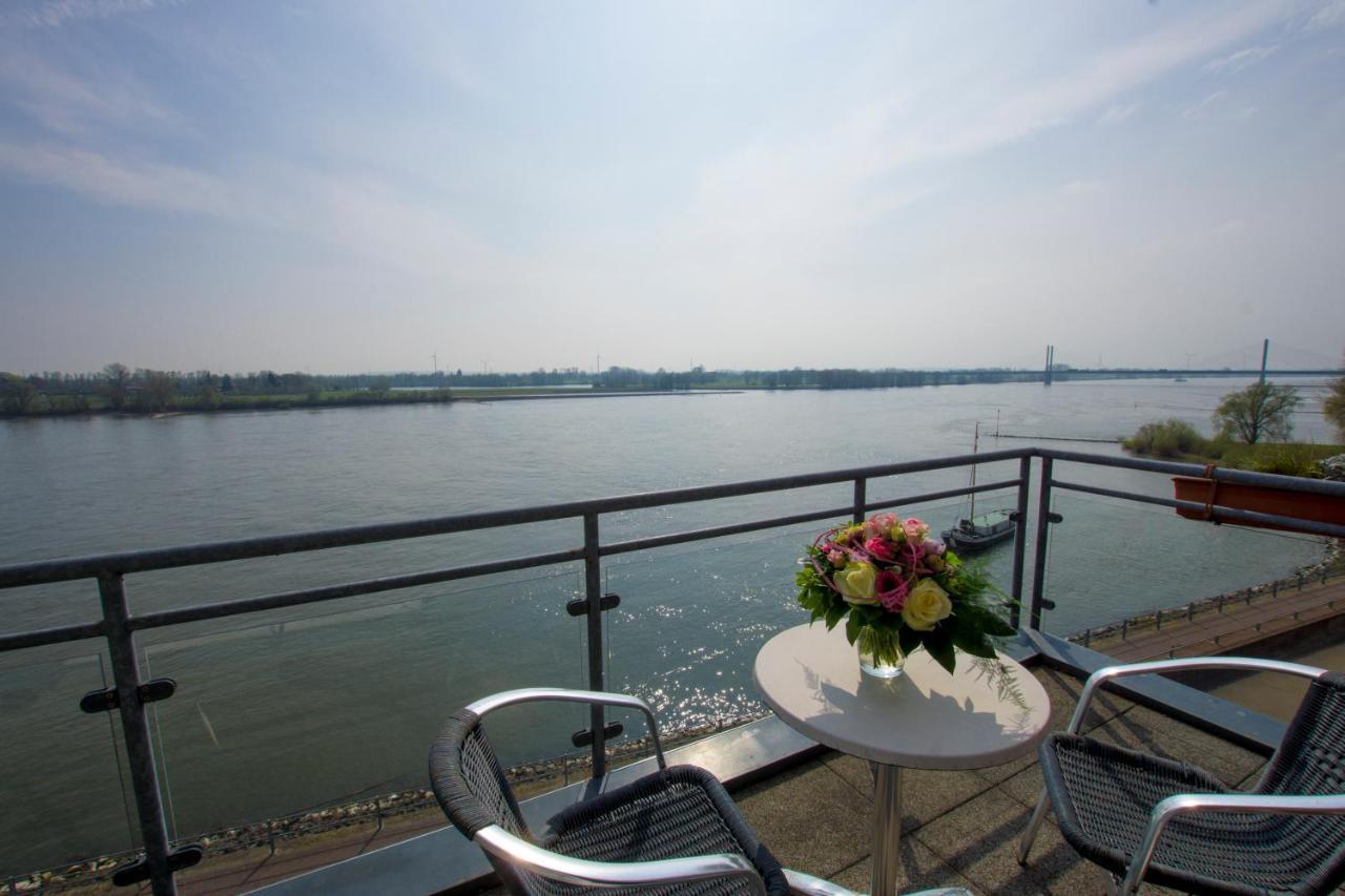 Hotel Rheinpark Рес Экстерьер фото