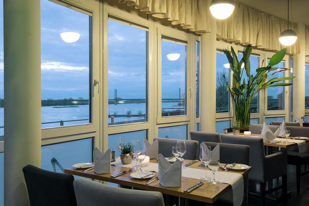 Hotel Rheinpark Рес Экстерьер фото
